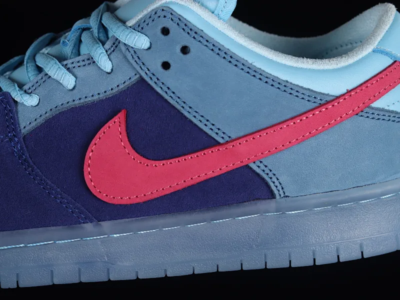 All Categories Nk SB Dunk Series Nk SB Dunk Low Low-top sneakers Run The Jewels x Nk SB Dunk Low joint model SB low-top casual sneakers DO9404-400